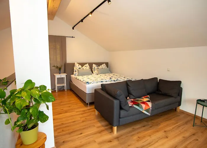 Haus Dorfinger Tatil Evi Aufham